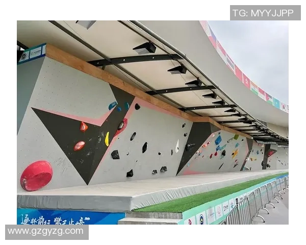 深圳极限运动队的耐力挑战与突破探索极限运动的魅力与坚持精神 深圳极限运动队的耐力挑战与突破探索极限运动的魅力与坚持精神